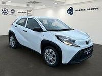 Gebraucht Toyota Aygo 72 PS (52 kW) 2023 Weiß Kleinwagen