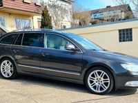 Gebraucht Skoda Superb 200 PS (147 kW) 2011 Grau Kombi
