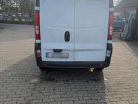 Gebraucht Opel Vivaro 90 PS (66 kW) 2012 Weiß Van / Kleinbus
