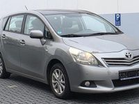 Gebraucht Toyota Verso Edition 147 PS (108 kW) 2010 Grau Van / Kleinbus