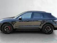 Gebraucht Porsche Macan GTS 441 PS (324 kW) 2022 Tiefschwarz SUV