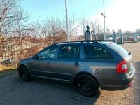 Gebraucht Skoda Octavia 160 PS (117 kW) 2009 Grau Kombi
