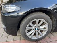 Gebraucht BMW 520 Sport Line 184 PS (135 kW) 2014 Schwarz Kombi