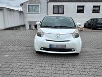 Gebraucht Toyota iQ 68 PS (50 kW) 2009 Weiß Kleinwagen