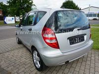 Gebraucht Mercedes A180 109 PS (80 kW) 2006 Silber metallic Kleinwagen