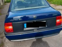 Gebraucht Opel Vectra 75 PS (55 kW) 1992 Blau Limousine