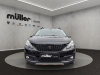 Gebraucht Peugeot 2008 Allure 114 PS (83 kW) 2019 Lackierung schwarz perla nera/metallicl (metallic) SUV