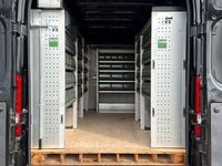 Gebraucht Peugeot Boxer 165 PS (121 kW) 2022 Schwarz Van