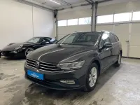 Gebraucht VW Passat R 150 PS (110 kW) 2022 Grau Kombi