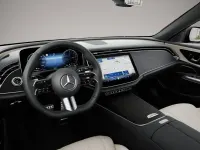 Gebraucht Mercedes E300 197 PS (144 kW) 2025 Grau