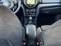 Second-hand Mini Cooper D 116 CP (85 kW) 2015 Alb Hatchback