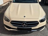 Gebraucht Mercedes E200 160 PS (117 kW) 2023 Beige Limousine