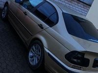 Gebraucht BMW 316 105 PS (77 kW) 2000 Gold Limousine