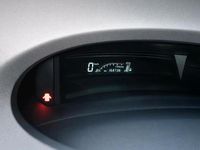 Gebraucht Toyota Yaris 65 PS (47 kW) 2003 Silber Kleinwagen