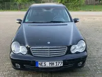 Gebraucht Mercedes 200 125 PS (91 kW) 2004 Schwarz Limousine