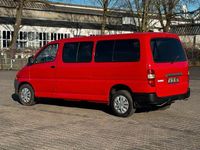 Gebraucht Toyota HiAce 144 PS (105 kW) 2002 Rot Van / Kleinbus