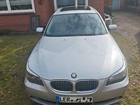 Gebraucht BMW 530 218 PS (160 kW) 2004 Grau Kombi
