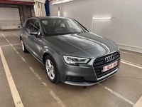 Gebraucht Audi A3 116 PS (85 kW) 2019 Grau Limousine