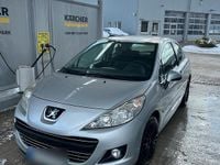 Gebraucht Peugeot 207 73 PS (53 kW) 2010 Silber Limousine