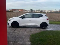 Gebraucht Renault Clio IV R.S. 200 PS (147 kW) 2015 Weiß Limousine