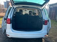 Gebraucht VW Sharan 140 PS (102 kW) 2014 Weiß Van / Kleinbus