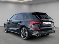 Gebraucht Audi S3 Ambiente 370 PS (272 kW) 2023 Schwarz Limousine