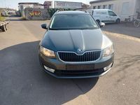 Gebraucht Skoda Octavia Ambition 110 PS (80 kW) 2016 Grau Kombi