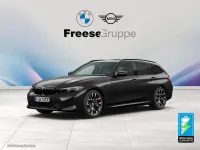 Neu BMW 330e Performance 292 PS (214 kW) 2026 Schwarz Limousine
