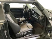 Gebraucht Mini Cooper Classic 136 PS (100 kW) 2023 Grau Kleinwagen