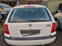 Gebraucht Skoda Octavia 75 PS (55 kW) 2009 Weiß Kombi