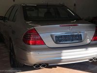 Gebraucht Mercedes E500 Elegance 306 PS (225 kW) 2004 Gold Limousine