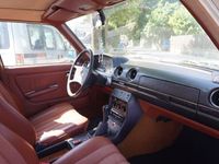 Gebraucht Mercedes 200 60 PS (44 kW) 1980 Beige Limousine