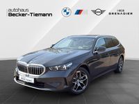Neu BMW 520 Exclusive 197 PS (144 kW) 2026 Grau Limousine