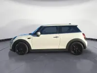 Used Mini ONE 102 HP (75 kW) 2019 White Hatchback