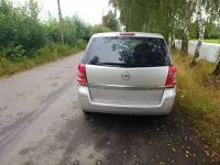 Gebraucht Opel Zafira Selection 150 PS (110 kW) 2010 Silber Van / Kleinbus