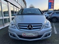 Gebraucht Mercedes B200 136 PS (100 kW) 2010 Silber Van / Kleinbus