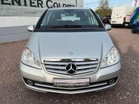 Gebraucht Mercedes A200 Elegance 136 PS (100 kW) 2010 Polarsilber  metallic Limousine
