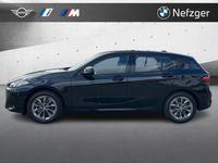 Neu BMW 116 122 PS (89 kW) 2025 Schwarz Kleinwagen