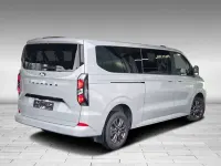 Gebraucht Ford Tourneo Titanium 136 PS (100 kW) 2025 Fancygrau Van / Kleinbus