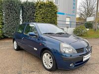 Gebraucht Renault Clio II 107 PS (78 kW) 2002 Blau Kleinwagen