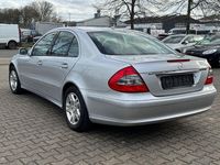 Gebraucht Mercedes E280 190 PS (139 kW) 2006 Silber Limousine