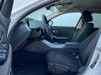 Gebraucht BMW 320 Efficient Dynamics 190 PS (139 kW) 2024 Mineralweiß metallic Kombi