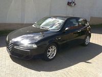 Gebraucht Alfa Romeo 147 Progression 105 PS (77 kW) 2005 Schwarz Kleinwagen