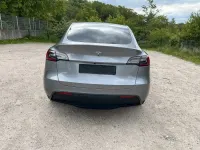Gebraucht Tesla Model Y Long Range RWD 378 kW (514 PS) 2024 Grau SUV