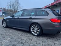 Gebraucht BMW 550 381 PS (280 kW) 2012 Kombi