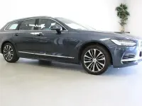 Gebraucht Volvo V90 Core 2022 Blau Kombi
