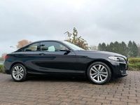 Gebraucht BMW 220 184 PS (135 kW) 2016 Black sapphire metallic Coupé