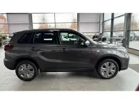 Neu Suzuki Vitara Comfort 110 PS (80 kW) 2025 Grau SUV