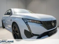 Gebraucht Peugeot e-308 114 kW (156 PS) 2024 Weiss Kleinwagen