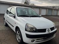 Gebraucht Renault Clio II 75 PS (55 kW) 2001 Weiß Kleinwagen